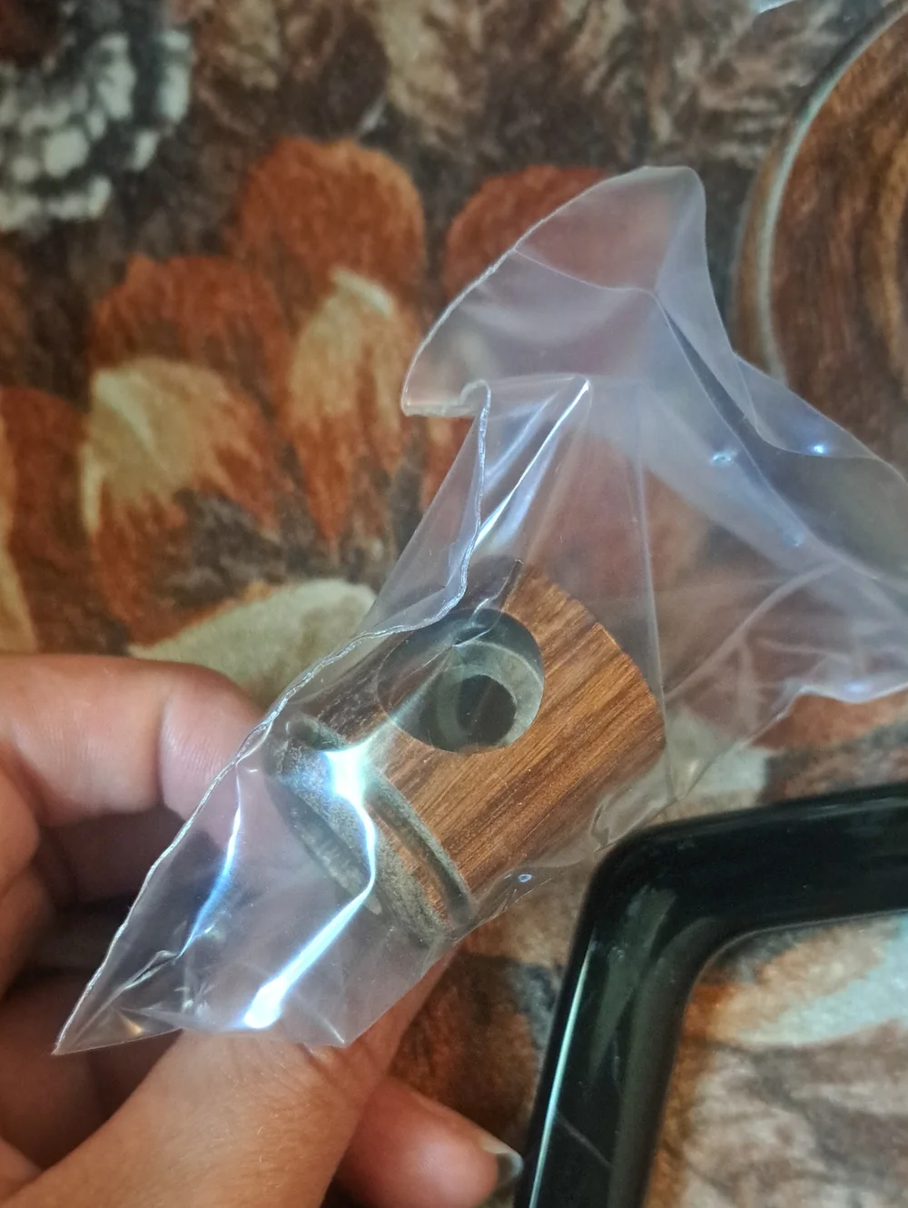 New In Box - Vintage EKCO Towel Ring